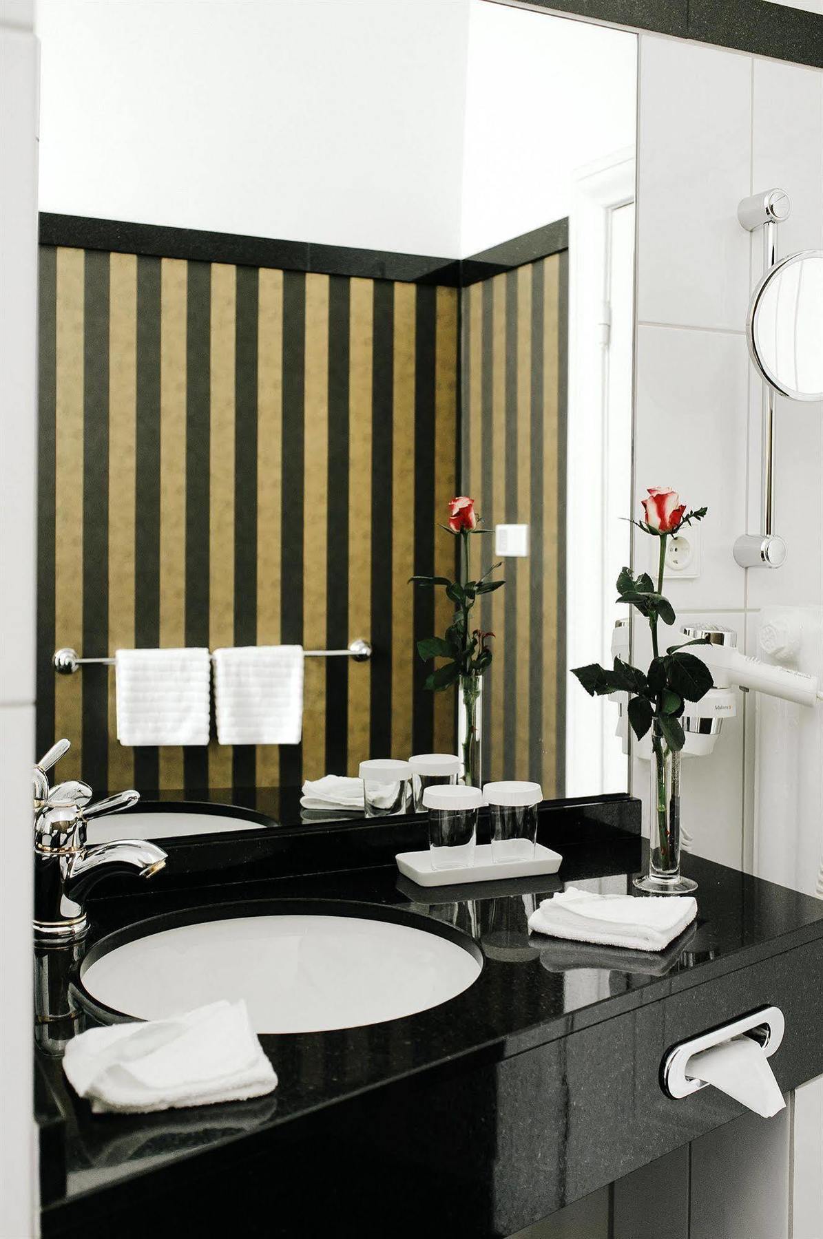 Romantik Hotel Das Smolka Hamburg Ngoại thất bức ảnh